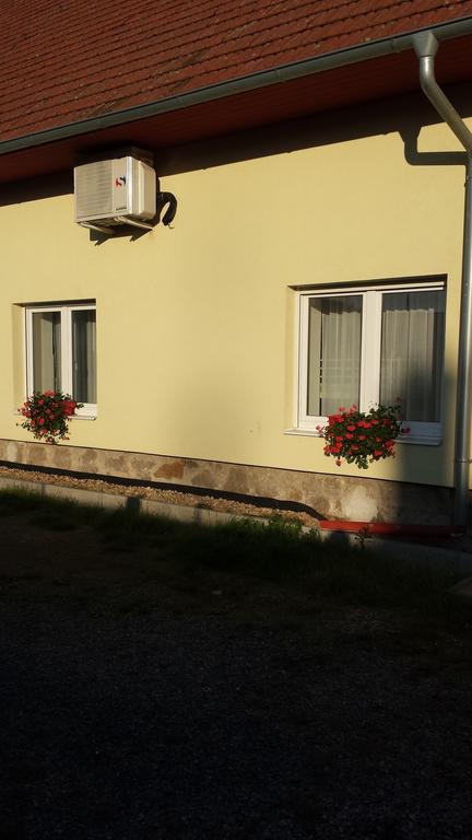 Apartman Pasohlavky Apartment *